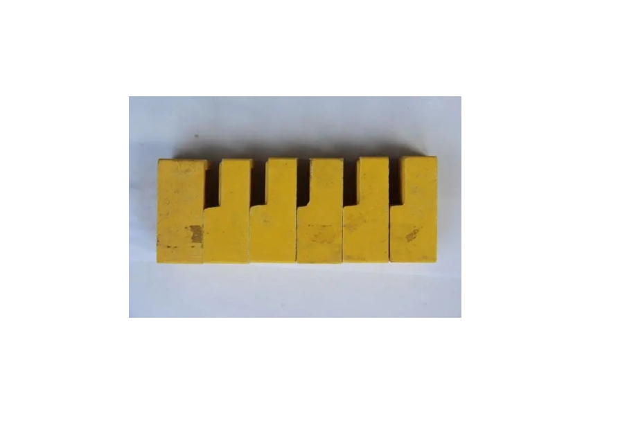 母線絕緣墊塊19-44